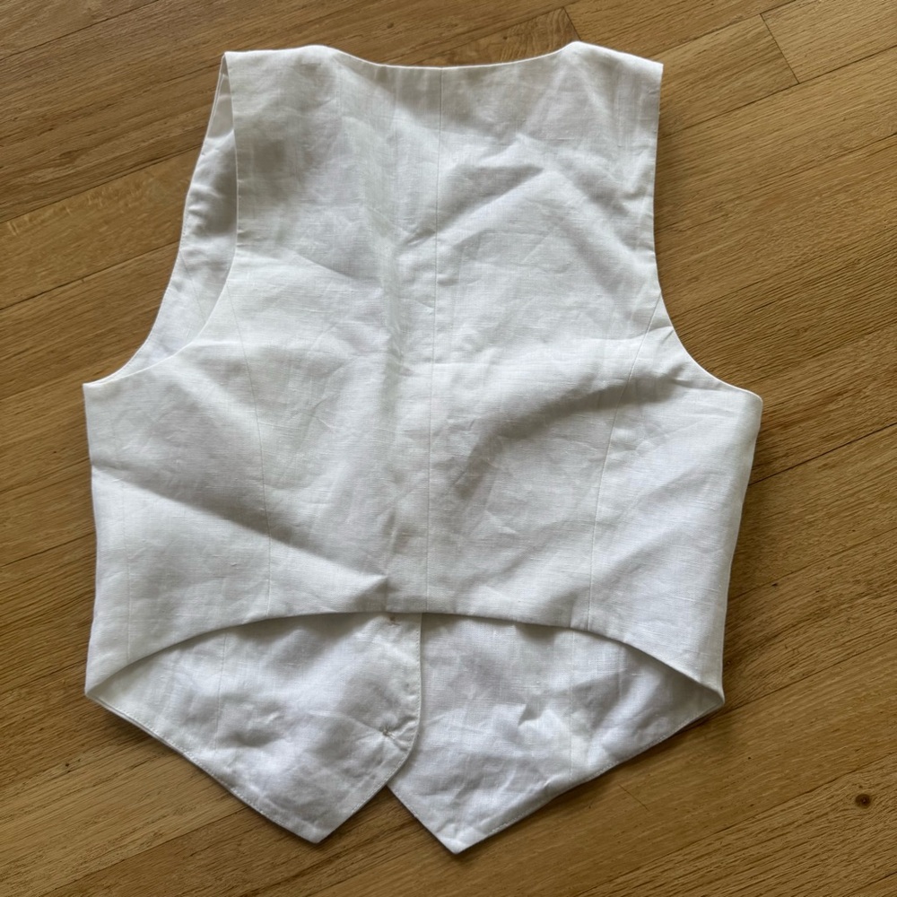 Aritzia Wilfred Pacino Linen Vest - Picture 5 of 8